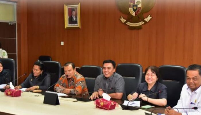 Komisi 2 DPRD Gelar RDP Dengan 41 Kapuskesmas di Medan Terkait UHC