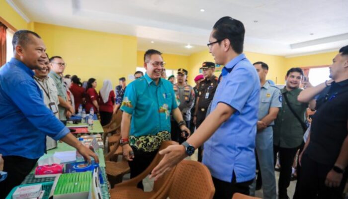 Antusias Warga Saat Walikota Bersama Ketua DPRD Medan Luncurkan MPP Road Show di Belawan