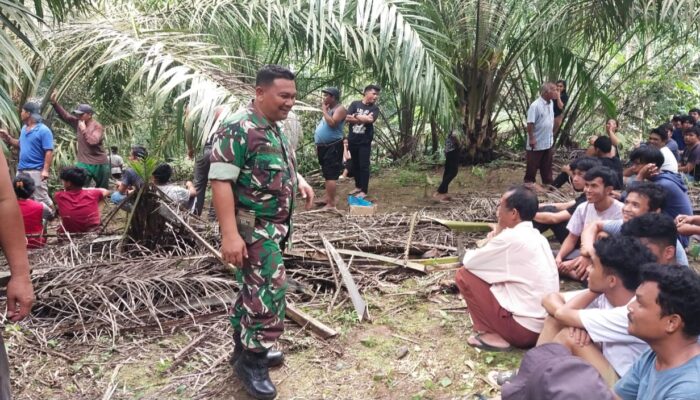 Babinsa 21/TJ Ajak Warga untuk Pola Hidup Sehat
