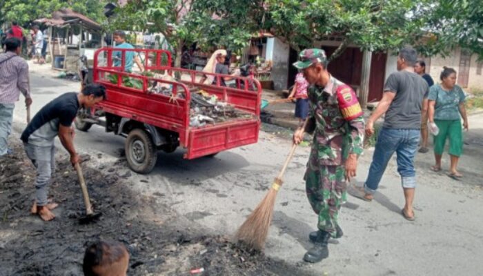Kopda Rudi Bersama Warga Laksanakan Gotong Royong Jumat Bersih