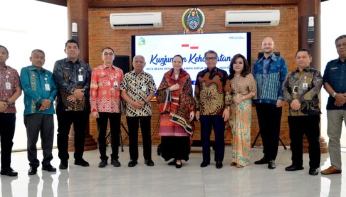 Wagubsu Terima Dubes Polandia Bahas Pendidikan Pariwisata dan Perkebunan