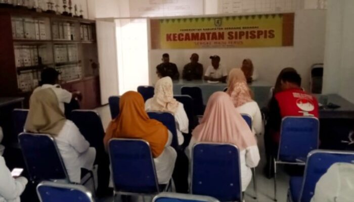 Babinsa Sipipis Gelar Rapat Pengawasan Narkoba