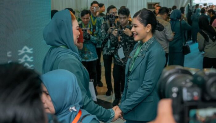Kahiyang Ayu Hadiri Rakernas PKK dan Puncak HKG PKK ke-53