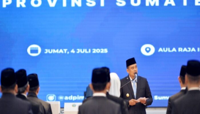 Bobby Lantik 60 Pejabat Administrator dan Pengawas Pemprovsu