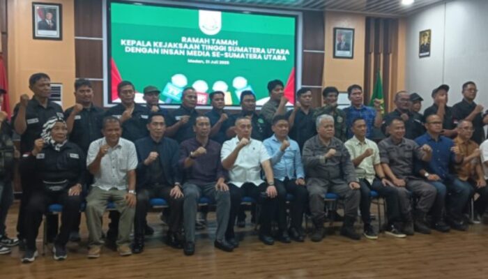 Silaturahmi Dengan Wartawan, Kajatisu :  Komitmen Baru Bangun Sinergi Penegakan Hukum di Sumut