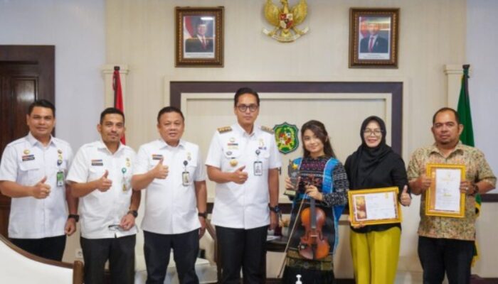 Rico : Seni Pertajam Intuisi dan Kembangkan Kreativitas