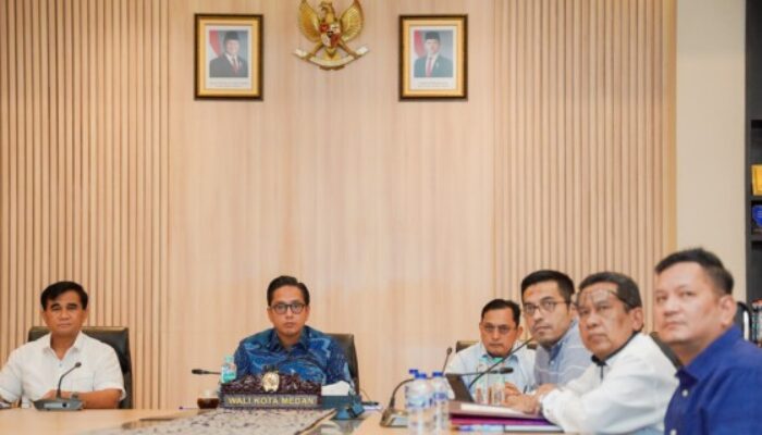 Wali Kota Medan Sampaikan Nota Pengantar Rancangan P.APBD TA 2025 Secara Daring