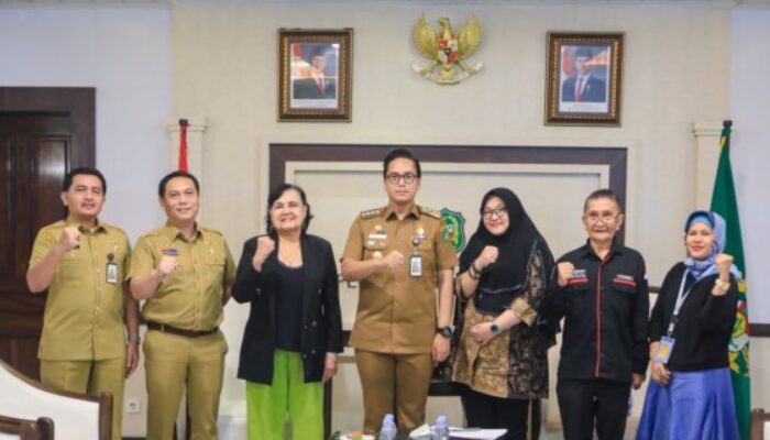 Rico Waas Sambut Baik Program Kerjasama Radio Kardopa