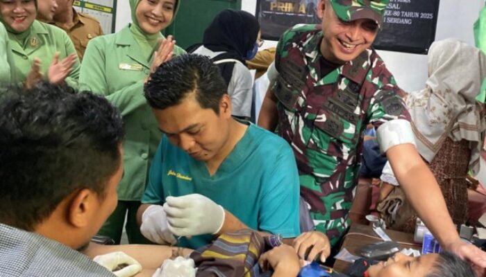 Dandim DS Hadiri Bakti Teritorial Prima Pengobatan Gratis