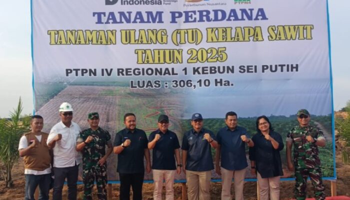 Dandim DS Hadiri Tanam Ulang Kelapa Sawit 2025