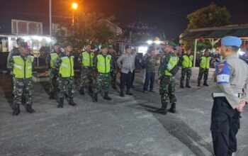Danramil Galang Pimpin Patroli Bersama Jaga Keamanan Kampung