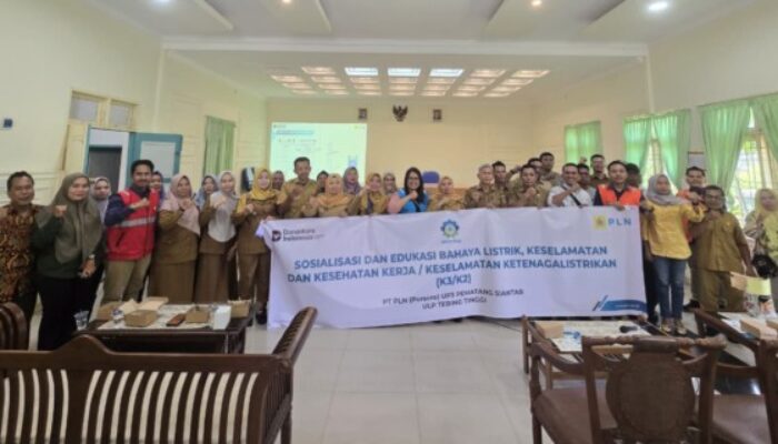 PLN UID Sumut Gelar Sosialisasi Bahaya Listrik dan Edukasi K3/K2 di Tebing Tinggi