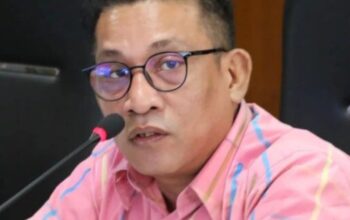 Edwin Pimpin Rapat Pansus Pembahasan Draft Pasal Ranperda Pemadam Kebakaran