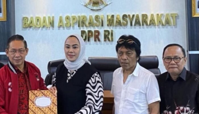 Wong Sampaikan Langsung Aspirasi Elemen Mahasiswa ke BAM DPR-RI