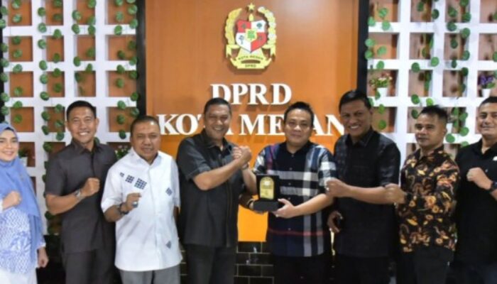 Wakil Ketua DPRD Medan Sambut Kunker Badan Legislasi Banda Aceh