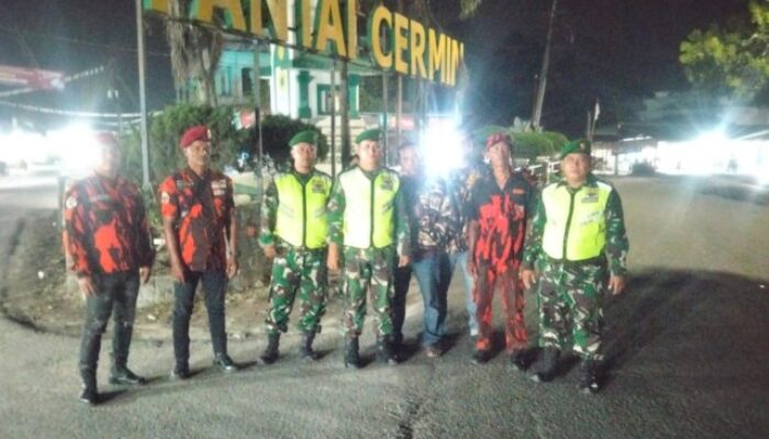 Koramil Pantai Cermin Bersama Komponen Masyarakat Laksanakan Patroli Siskamling