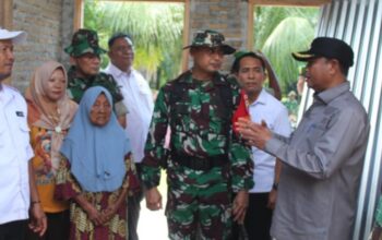 TMMD Sergai Langsung Tinjau Pembangunan RTLH Ibu Turini