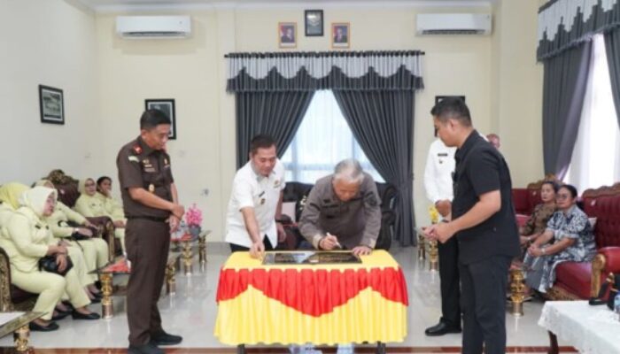 Hari Ke-2 Di Kepulauan Nias, Kajatisu Gelar Sejumlah Kegiatan Bhakti Sosial