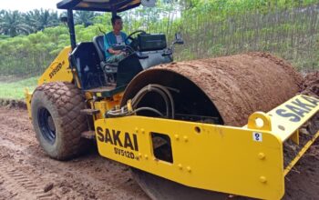 Satgas TMMD Kodim DS Kerahkan Alat Berat Buka Jalan 2.702 Meter
