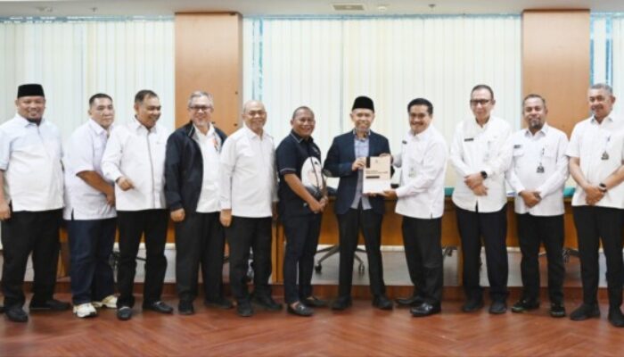 Pemprov Serahkan Rancangan KUA-PPAS APBD 2026 ke DPRD Sumut