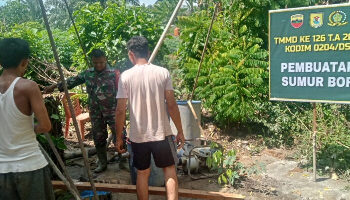 Satgas TMMD Kodim DS Mulai Bor Sumur di Desa Dolok Menampang