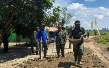 Satgas TMMD 126 Kodim 0204/DS Giatkan Perapian Jalan Desa