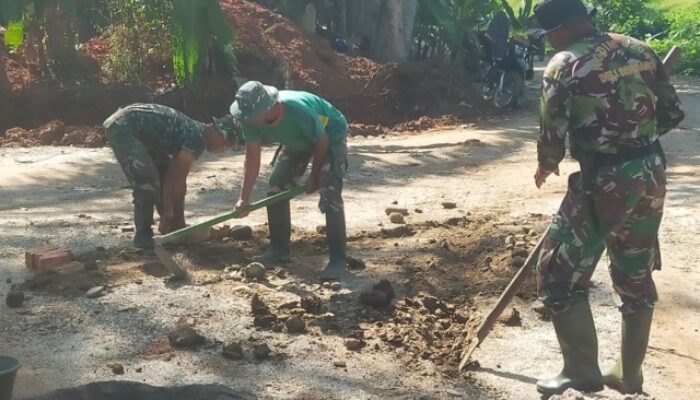 Jejak Sejarah Kemanunggalan, Satgas TMMD Kodim 0204/DS Mulai Pembangunan Tugu Tapak Tilas