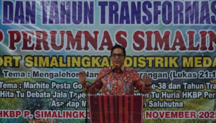 Pesta Gotilon, Rico Disambut Antusias Jemaat Gereja HKBP Perumnas Simalingkar
