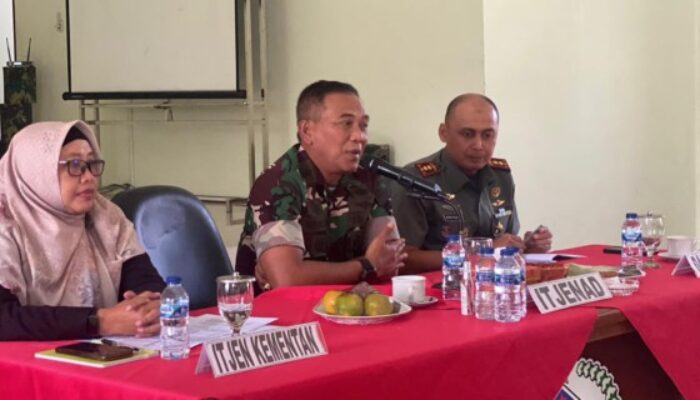 Dandim DS Dampingi Itjenad Dalam rapat Konstruksi Optimasi Lahan Rawa
