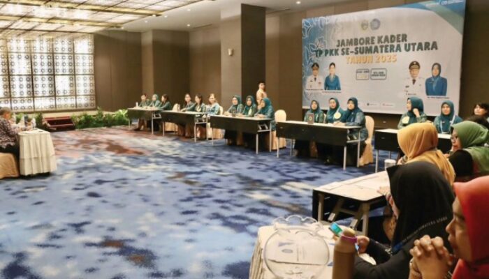 Staf Ahli PKK Sumut Tinjau Lomba UP2K dan Cerdas Cermat di Jambore 2025