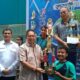 Wong Serahkan Piala Bergilir Event Renang Antar Club dan Sekolah Se Sumatera