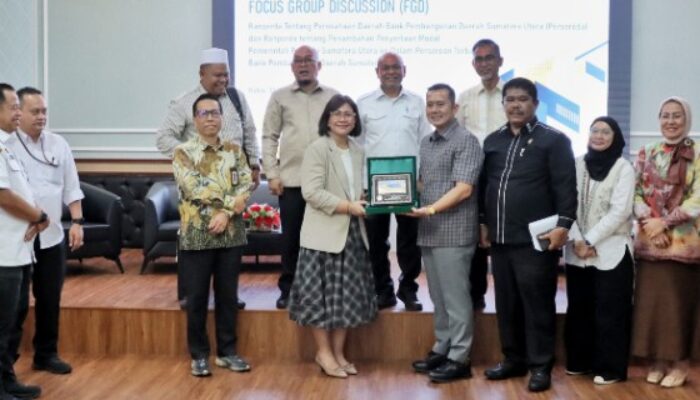 Pemprovsu Dorong Pembentukan Ranperda Tingkatkan Kapasitas BUMD