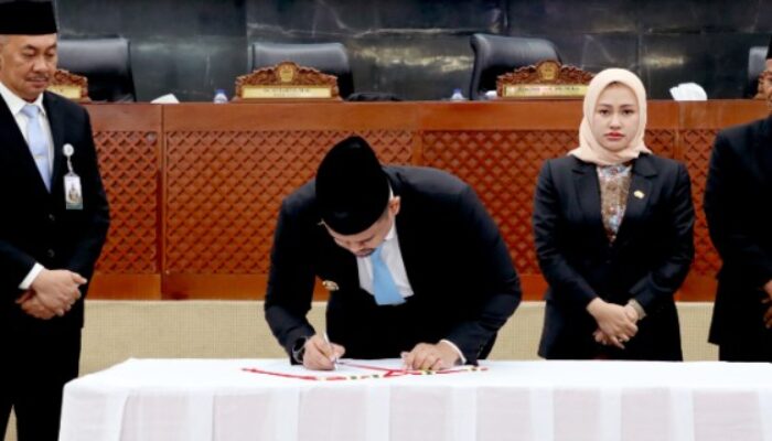 R-APBD Sumut 2026 Disahkan Jadi Perda, Bobby Fokuskan pada Penguatan Ekonomi & Pemerataan Kesejahteraan