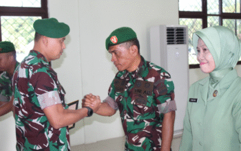 Dandim 0204/DS Pimpin Upacara Pindah Tugas Personel ke Yonif TP 904/GM