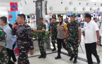 Dandim DS Sambut Gubsu Saat Tinjau Arus Mudik Nataru di Bandara Kualanamu