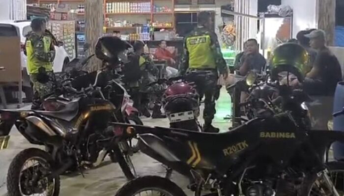 Babinsa Bersama Forkopimca dan Ormas Gelar Patroli Siskamling di STM Hilir