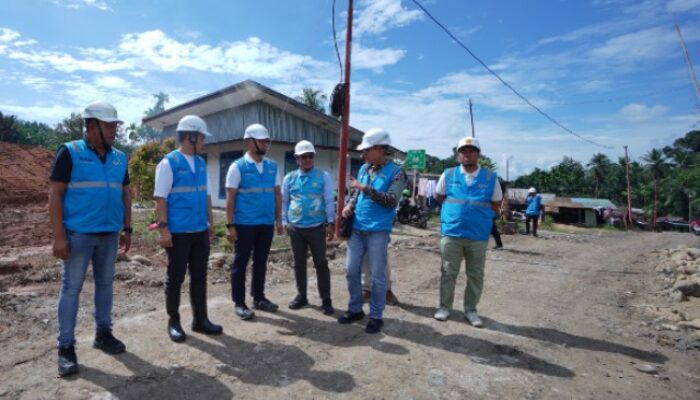 GM PLN UID Sumut Cek Huntara Pascabencana di Batu Hula