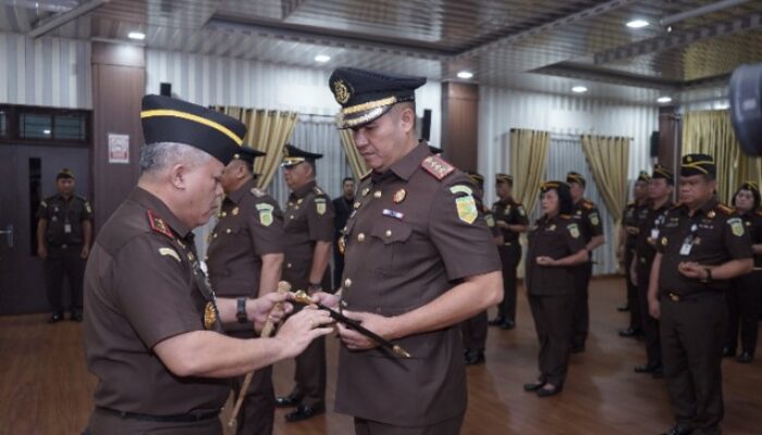 Kajatisu Lantik Dua Asisten dan Kajari Medan