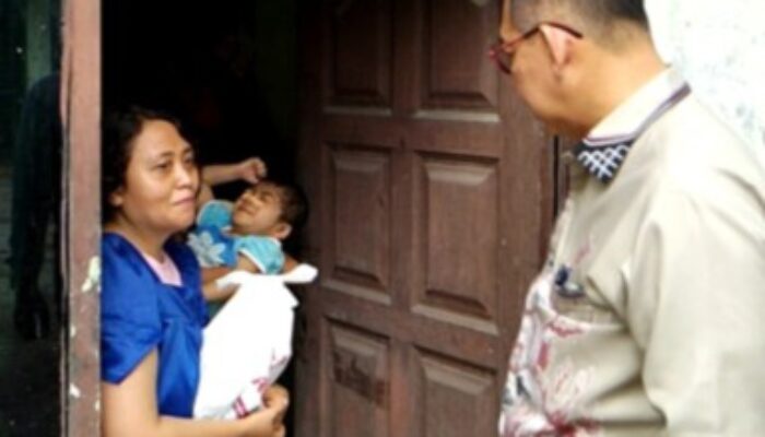 Sambut Imlek, Wong Kunjungi Anak Stunting dan Salurkan Bantuan