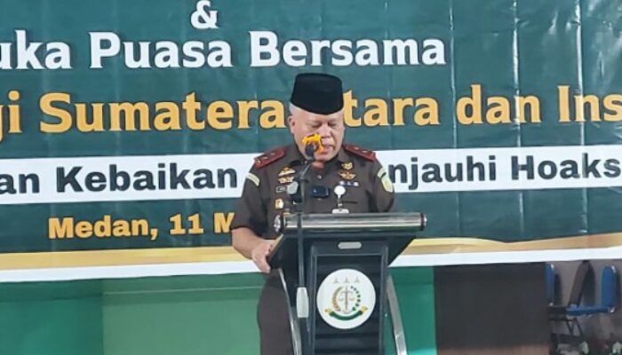 Buka Puasa dengan Wartawan, Kajati Ajak Pers Lawan Hoaks dan Tingkatkan Kompetensi