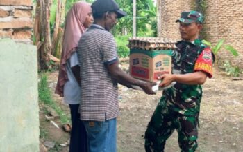 Koramil 01/Sunggal Gelar “Jumat Sejuta”, Salurkan Bantuan Sembako untuk Warga Kurang Mampu