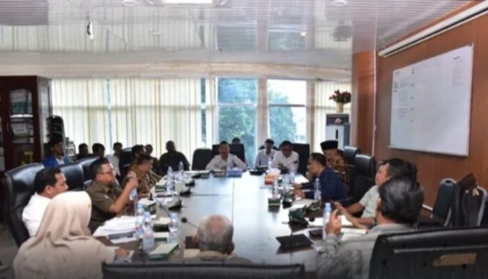 DPRD Medan Gelar RDP Terkait Penutupan Jalan di Pasar IV Barat