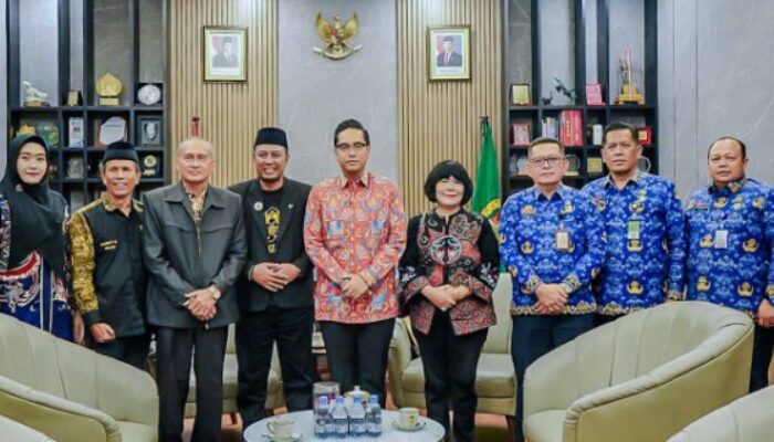 Rico Tekankan Semangat Bhinneka Tunggal Ika di Medan
