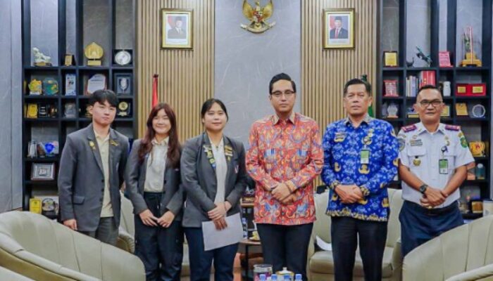 Rico Waas Dukung “Spirit Run 5K”, Ajak Mahasiswa PKL di Pemko Medan