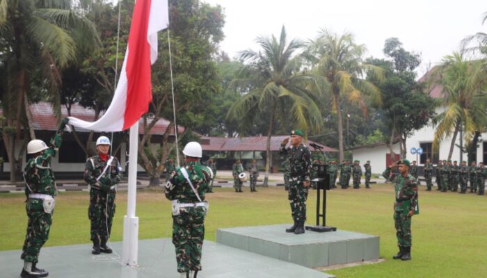 Kodim 0204/DS Laksanakan Upacara Bendera Mingguan