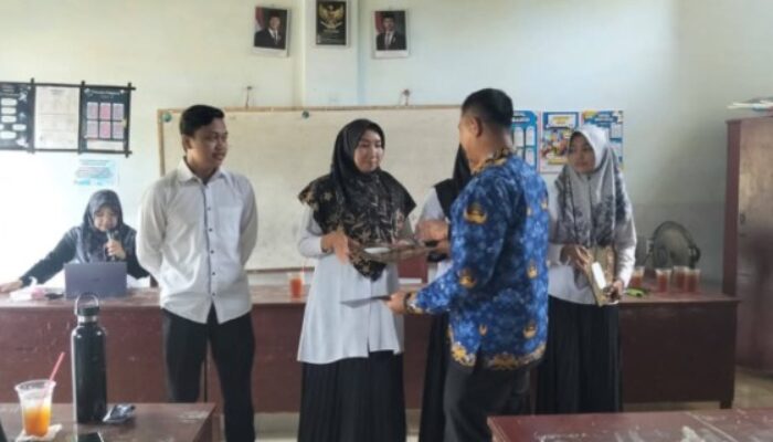 Arni Lestari Siregar Resmi Jadi Kepala SMP IT Darussalam Deli Tua