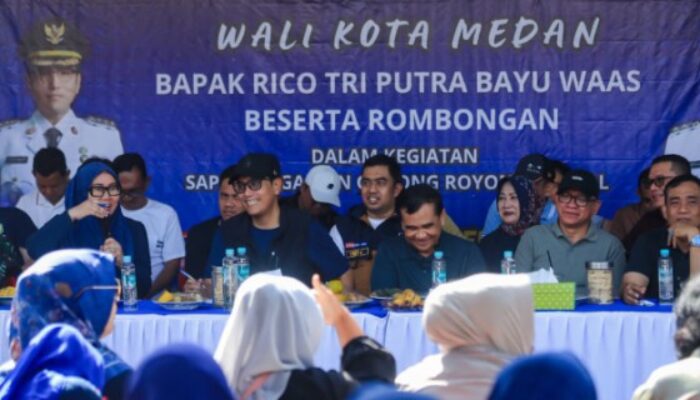 Rico Pangkas Birokrasi e-KTP, Warga: Hemat Waktu dan Biaya