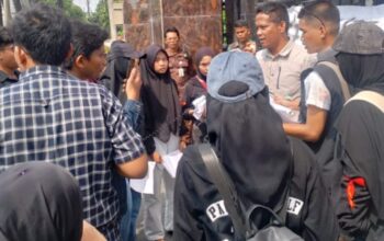 Semarak Demo Kejatisu Minta Walikota Pematangsiantar Diperiksa