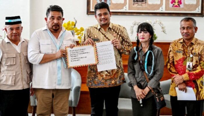 Bobby Teruskan Petisi MBG ke Presiden