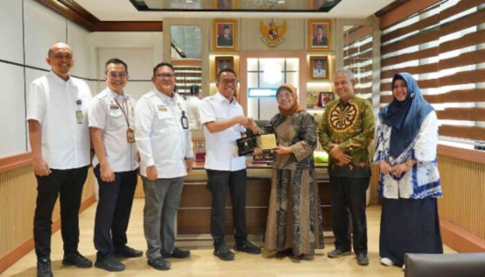 Wawako Medan Dorong Peran Aktif Mahasiswa Lawan Narkoba dan Judol